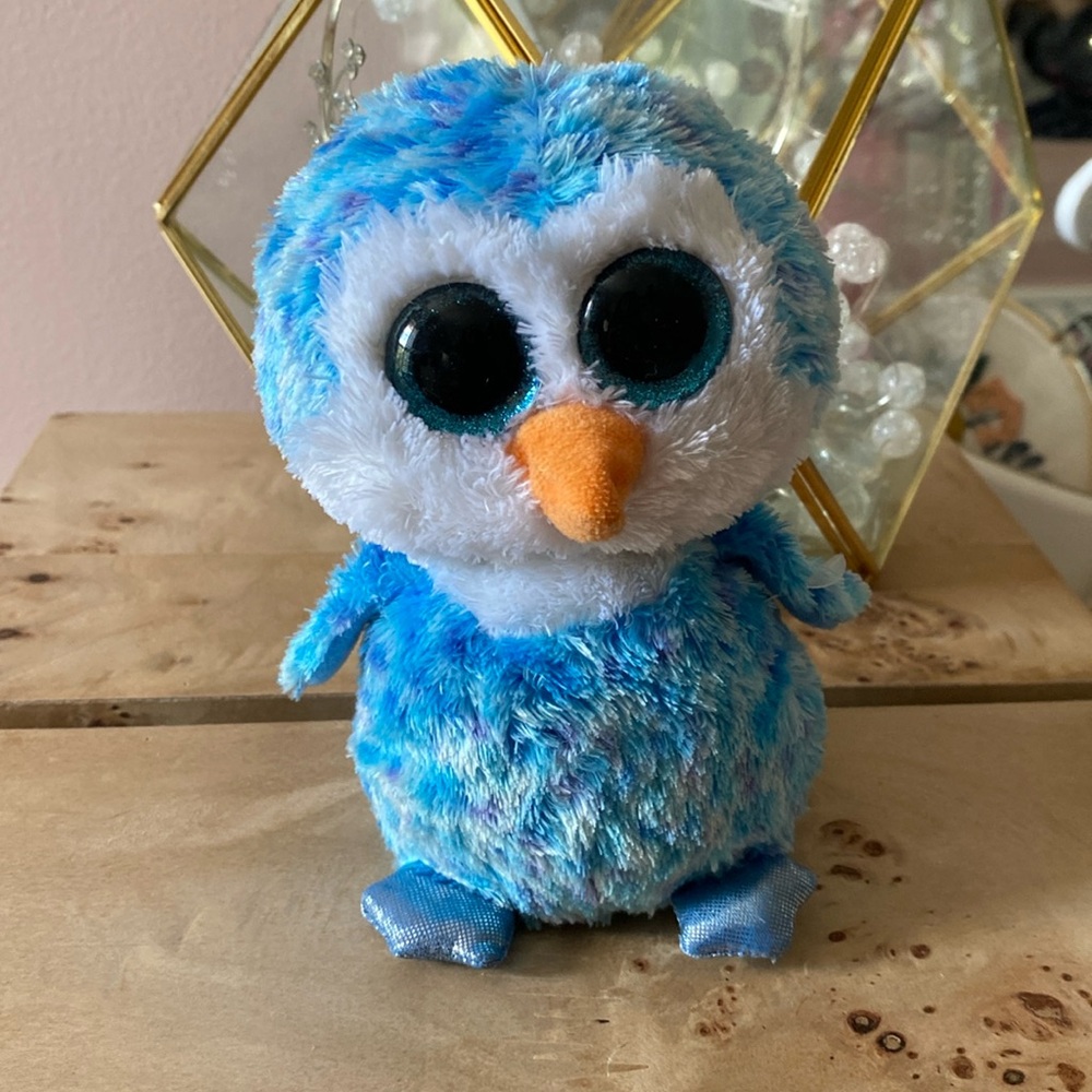 Ice Cube the Penguin 6” Beanie Boo no Tag Great Condition